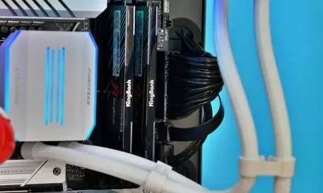 Review: KingBank DDR5 6800MHz Heatsink Gaming DRAM - 金百达KINGBANK