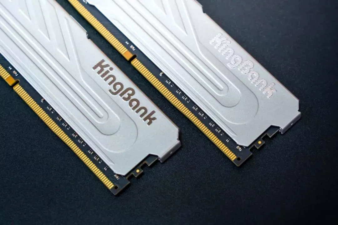 Review: KingBank Silver Heatsink Gaming Memory DDR4-3600MHz - 金百