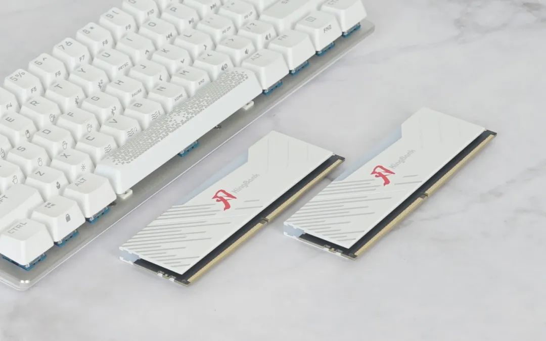 超速体验！金百达DDR5 6800MHz 24Gx2内存条测评！ - 金百达KINGBANK