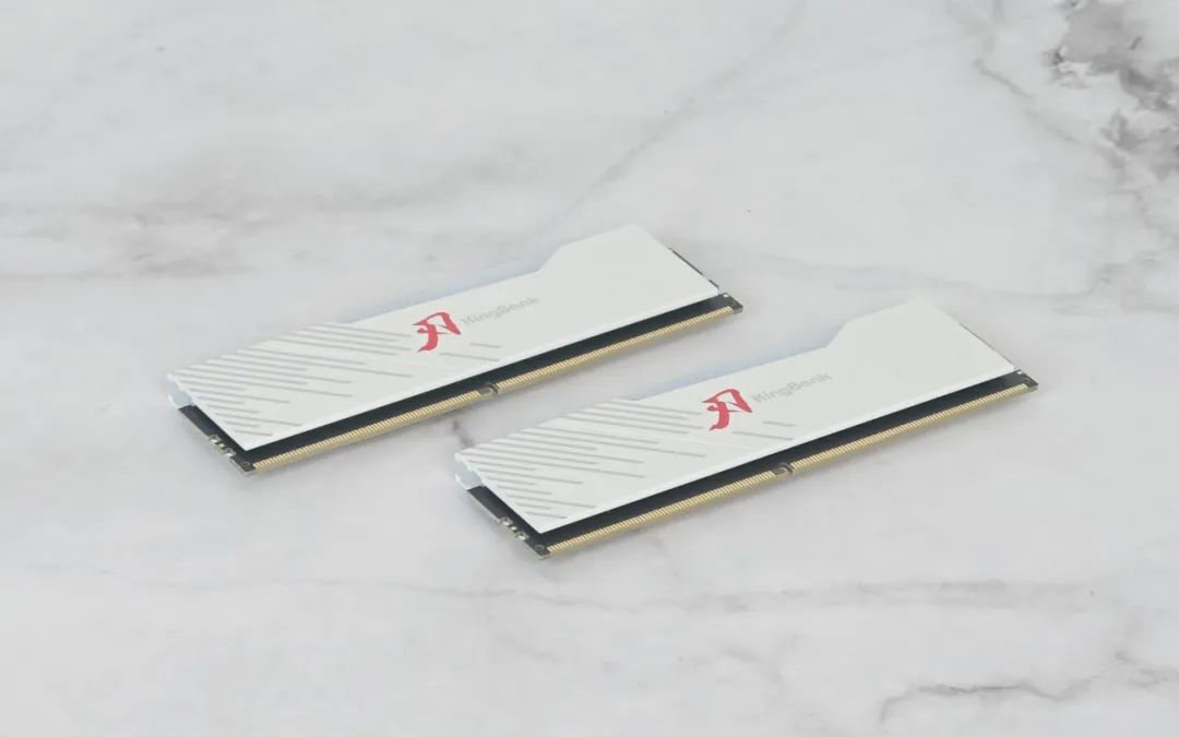超速体验！金百达DDR5 6800MHz 24Gx2内存条测评！ - 金百达KINGBANK