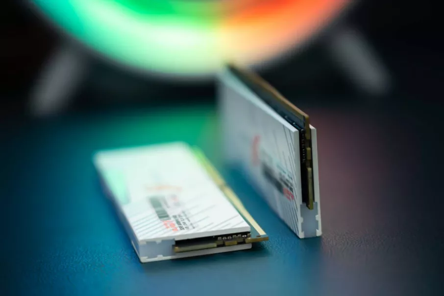Review: Overclocked to 8200MHz? Watch KingBank DDR5 6800MHz Memory
